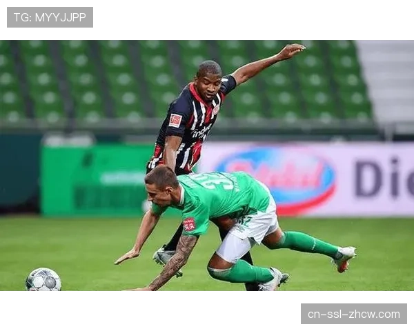 战术复盘：霍芬海姆如何通过高位逼抢限制拜仁的进攻组织